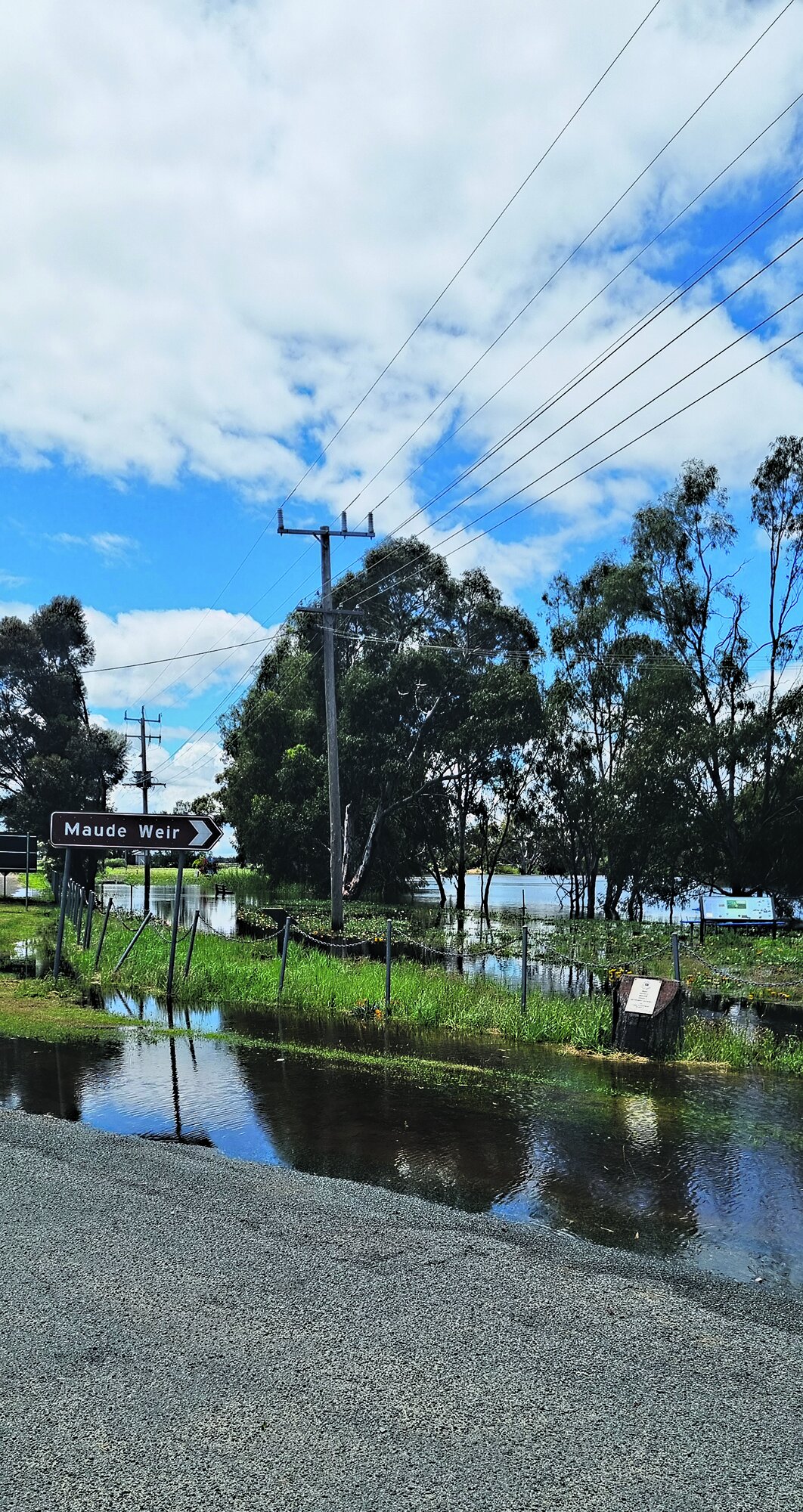 flood maude weir 2_cymk.jpg