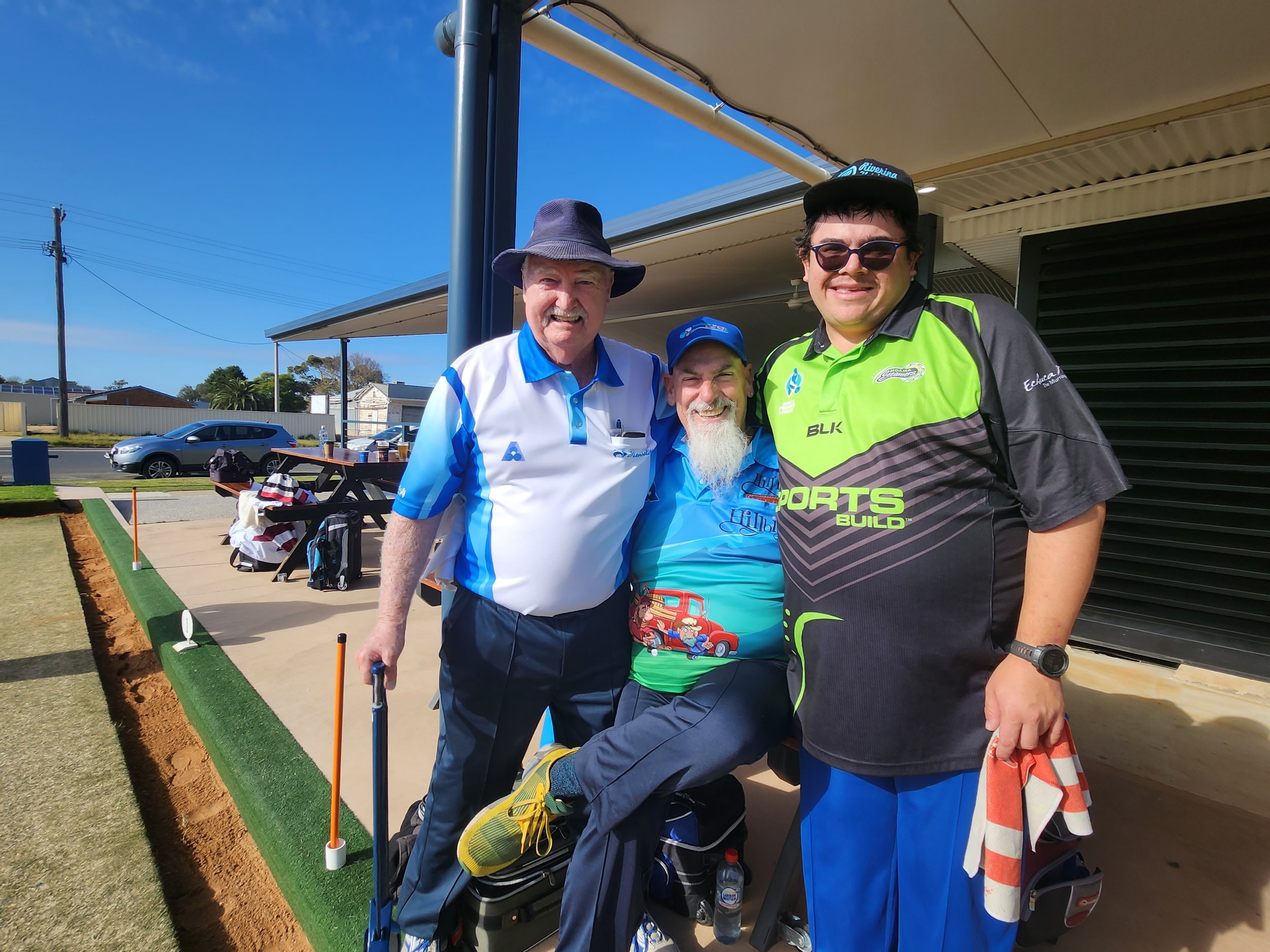 nathan crocker bowls with mates.jpg