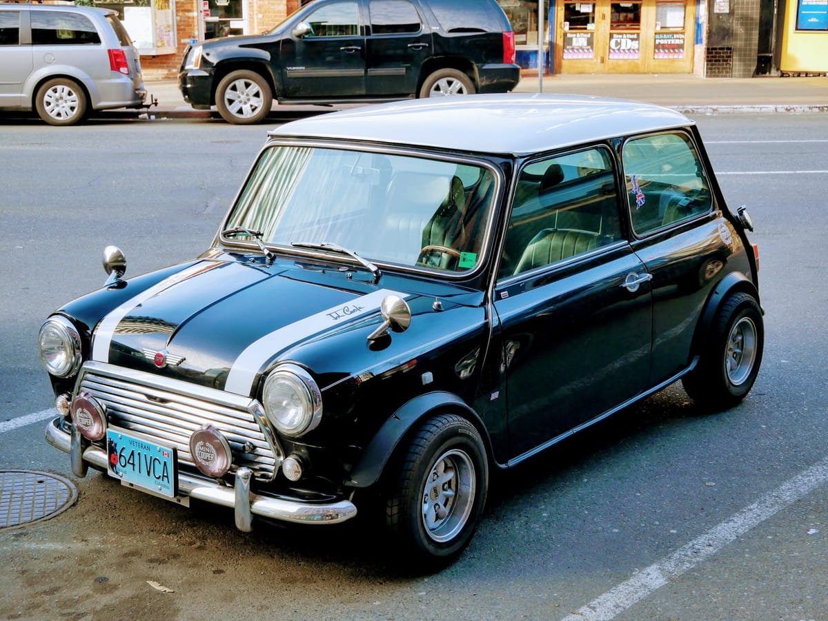Minis return to Hay for long weekend