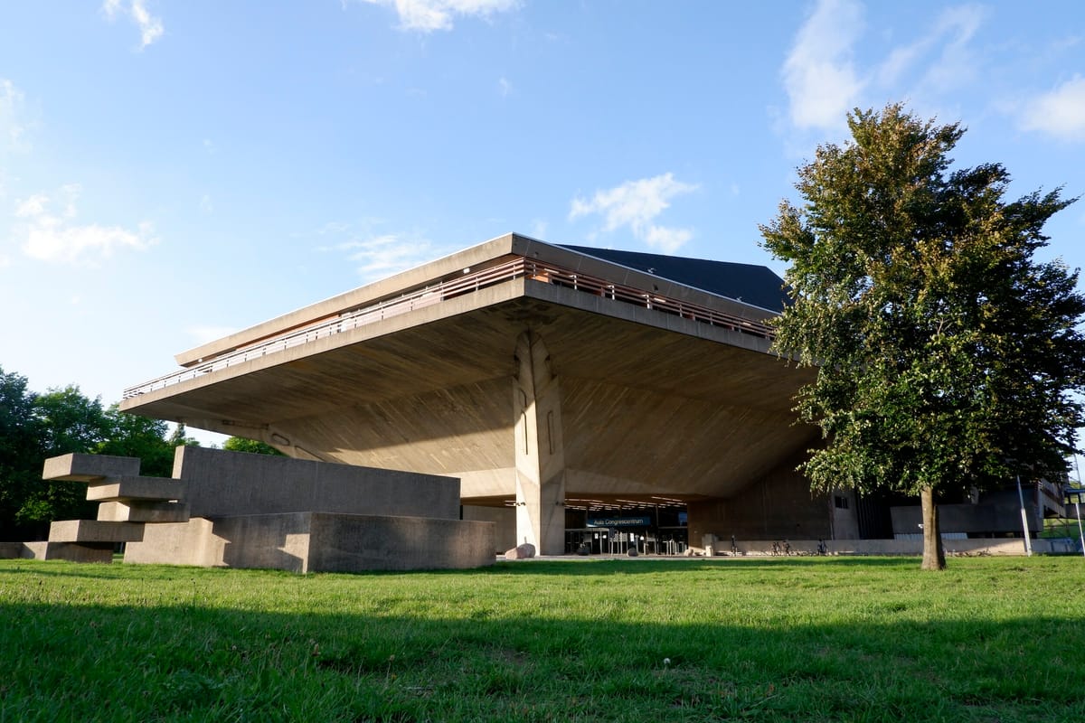 Hay moves step closer to Uni campus