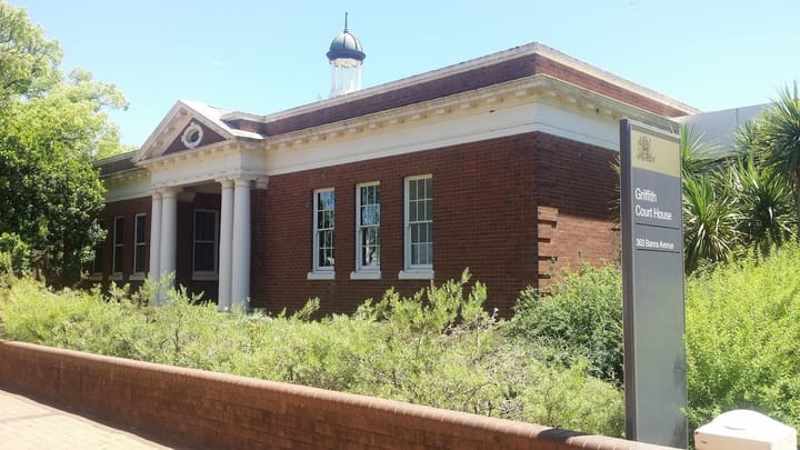 Alleged Sturt Highway pipe bomber pleads guilty at Griffith court