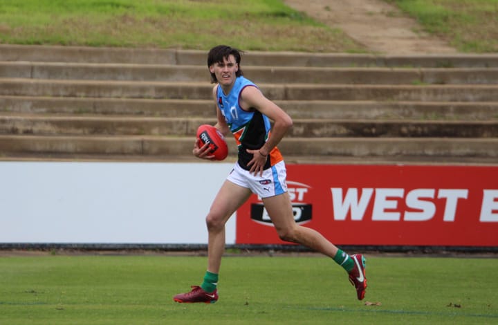 Gillbee drafted by Giants