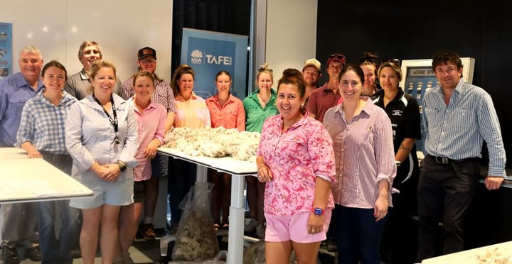 Largest wool classing cohort in NSW graduates at Hay.